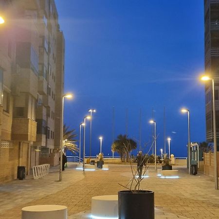 Apartamento En Paseo Maritimo Almeria Exterior photo