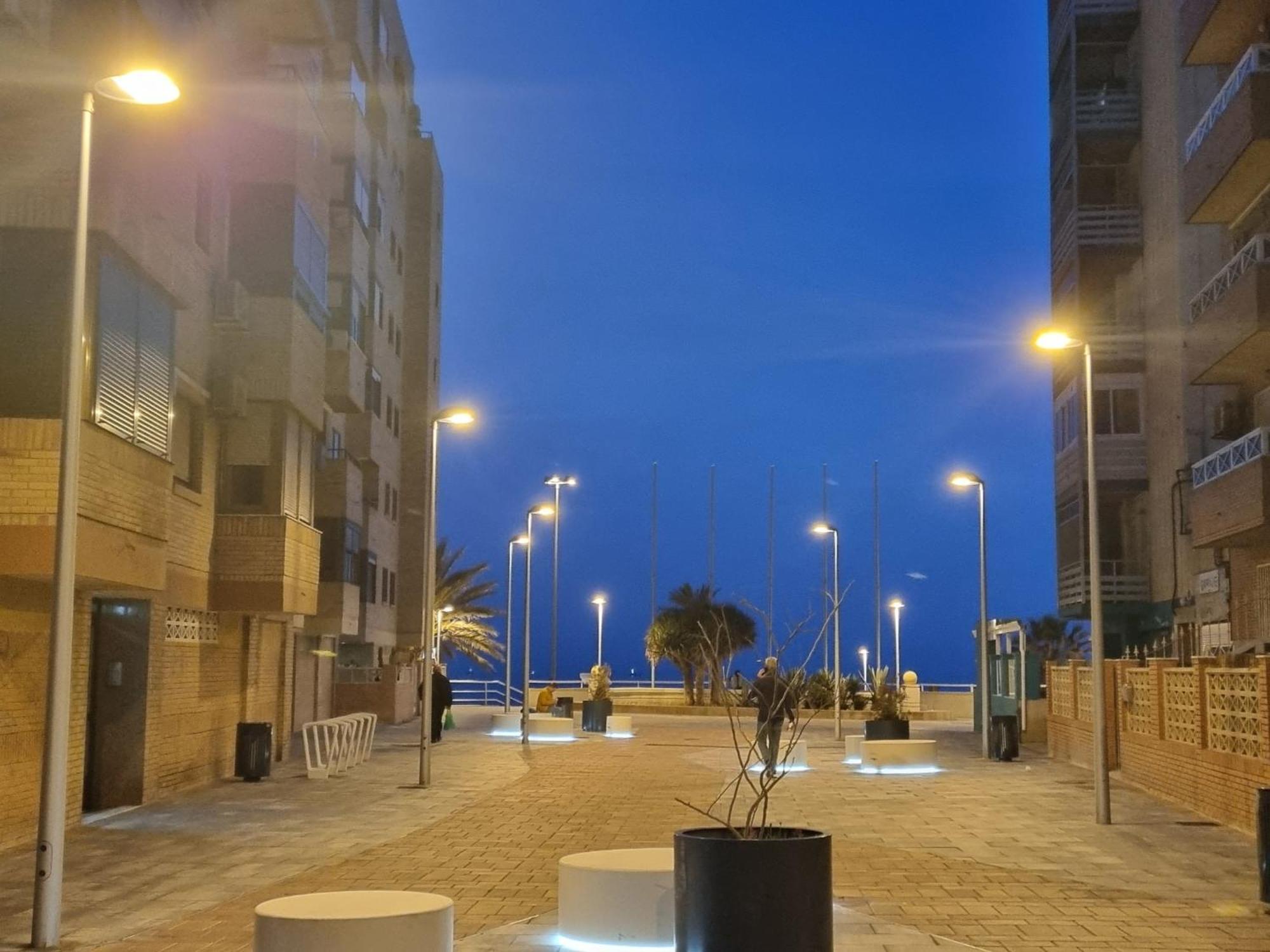 Apartamento En Paseo Maritimo Almeria Exterior photo